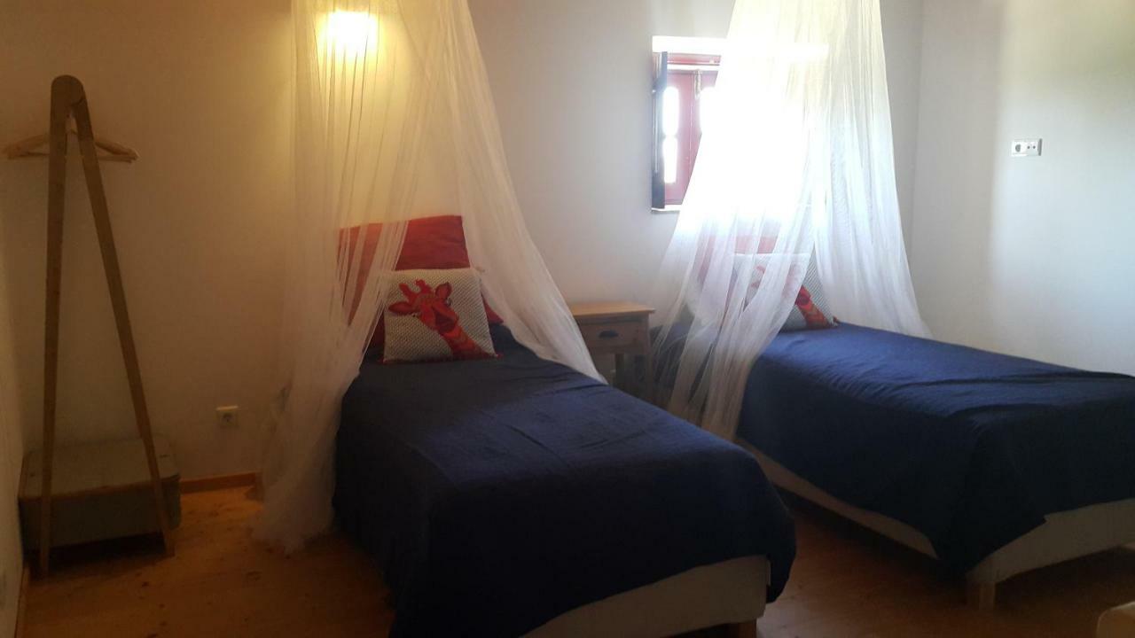 Casa Da Escola Hotel Boliqueime Ngoại thất bức ảnh